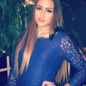 Meet your Posher, Maise